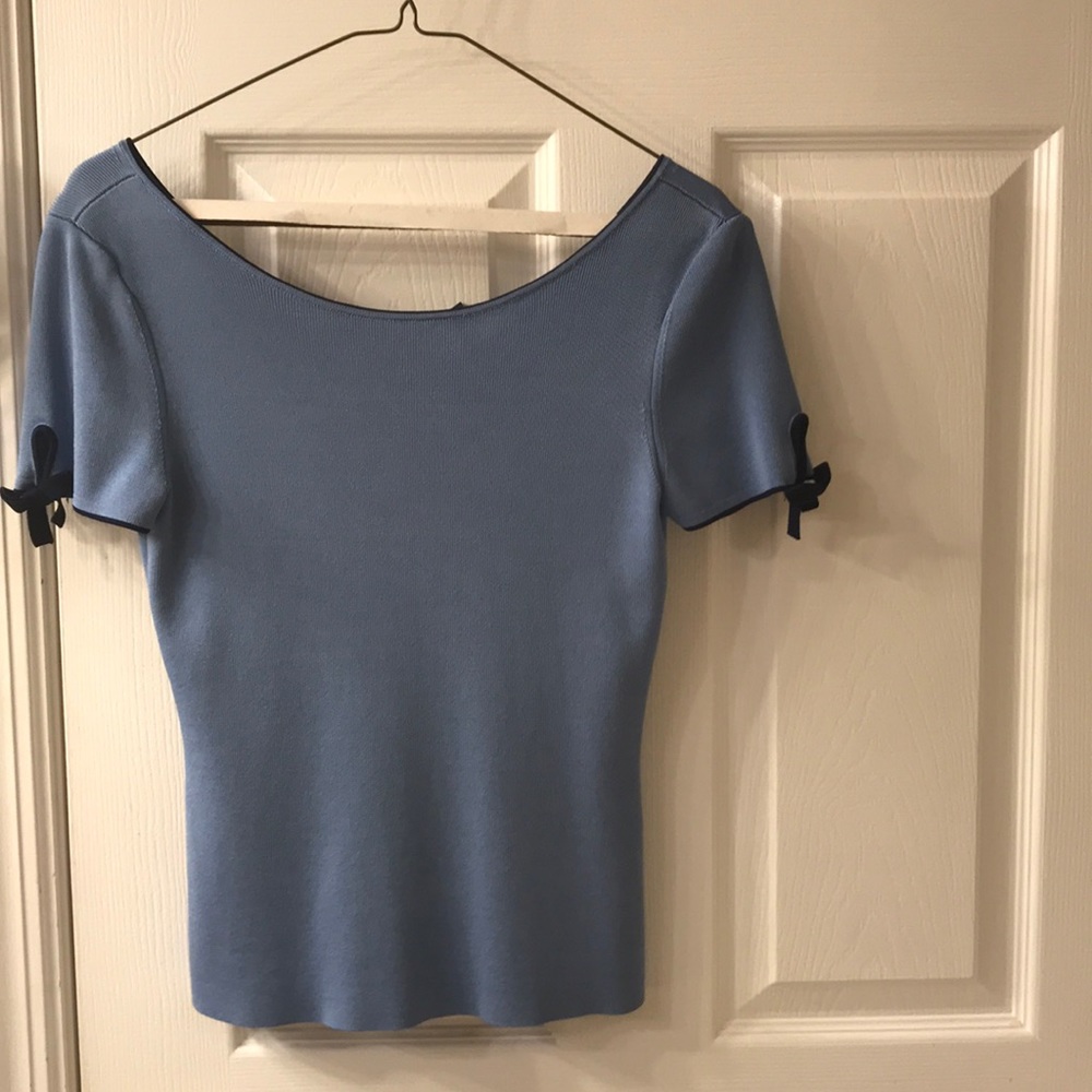 White House black market top